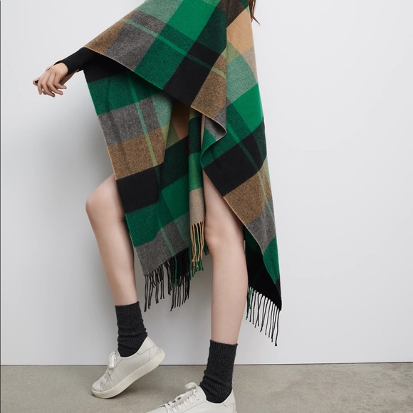 Zara plaid cape - Picture 6 of 15